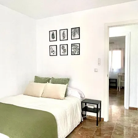 Beautiful & Sunny Apartamento Málaga
