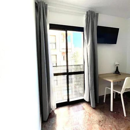 Beautiful & Sunny Apartamento Málaga